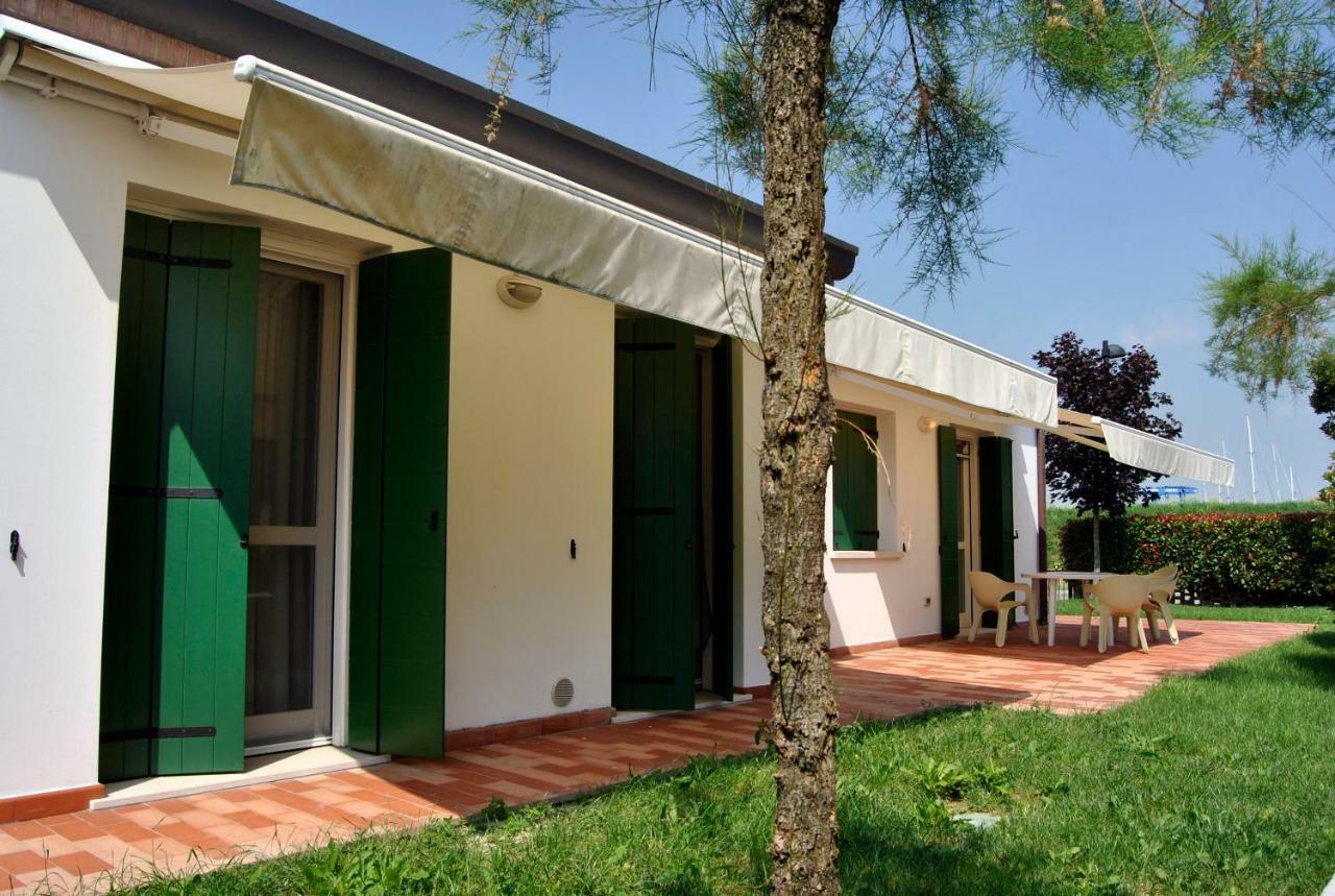 Residence Tamerici Caorle Bagian luar foto