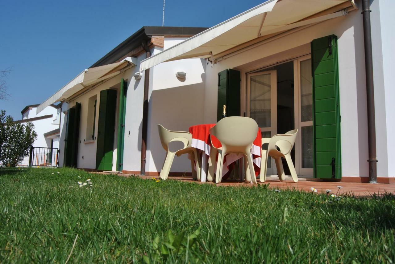 Residence Tamerici Caorle Bagian luar foto