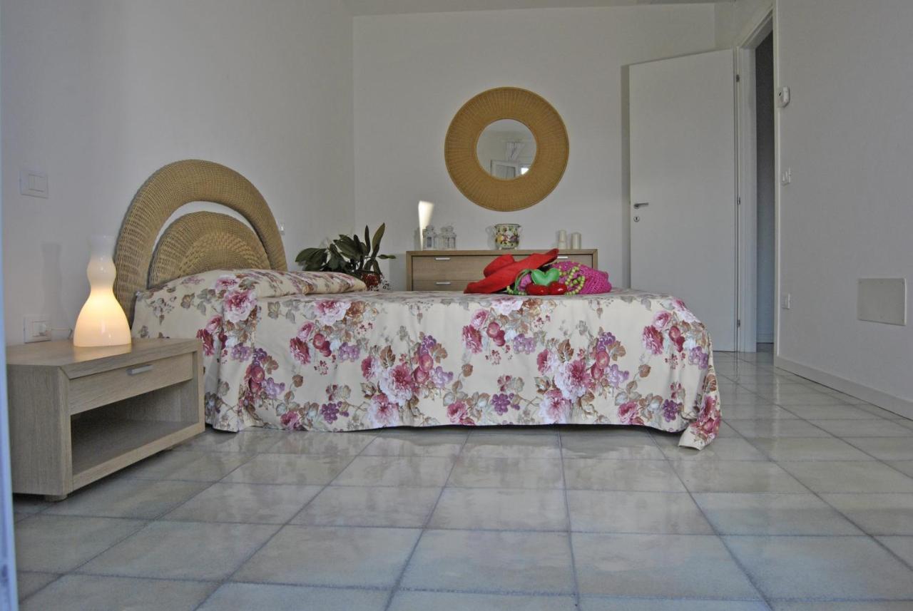 Residence Tamerici Caorle Bagian luar foto